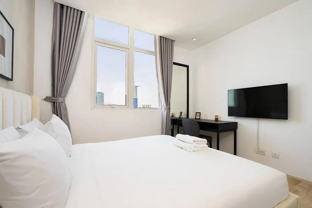 The Rixx Metropolitan@D1/Ben Thanh/Family/Pool/Gym Ho Chi Minh City Vietnam